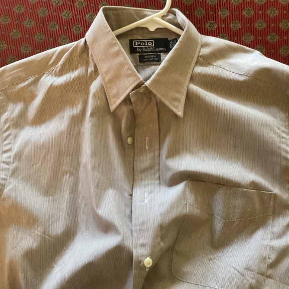 Polo/Ralph Lauren Five Dress Shirt Collection (and 1 Tommy Hilfiger) - Picture 3 of 6